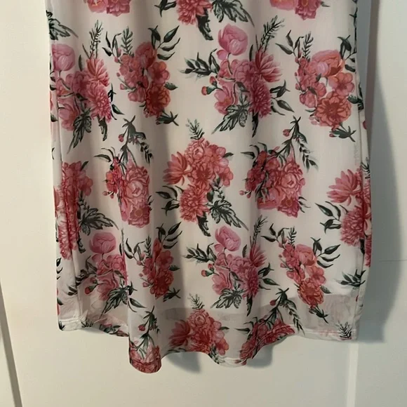 No comment pink floral dress - Picture 3 of 9